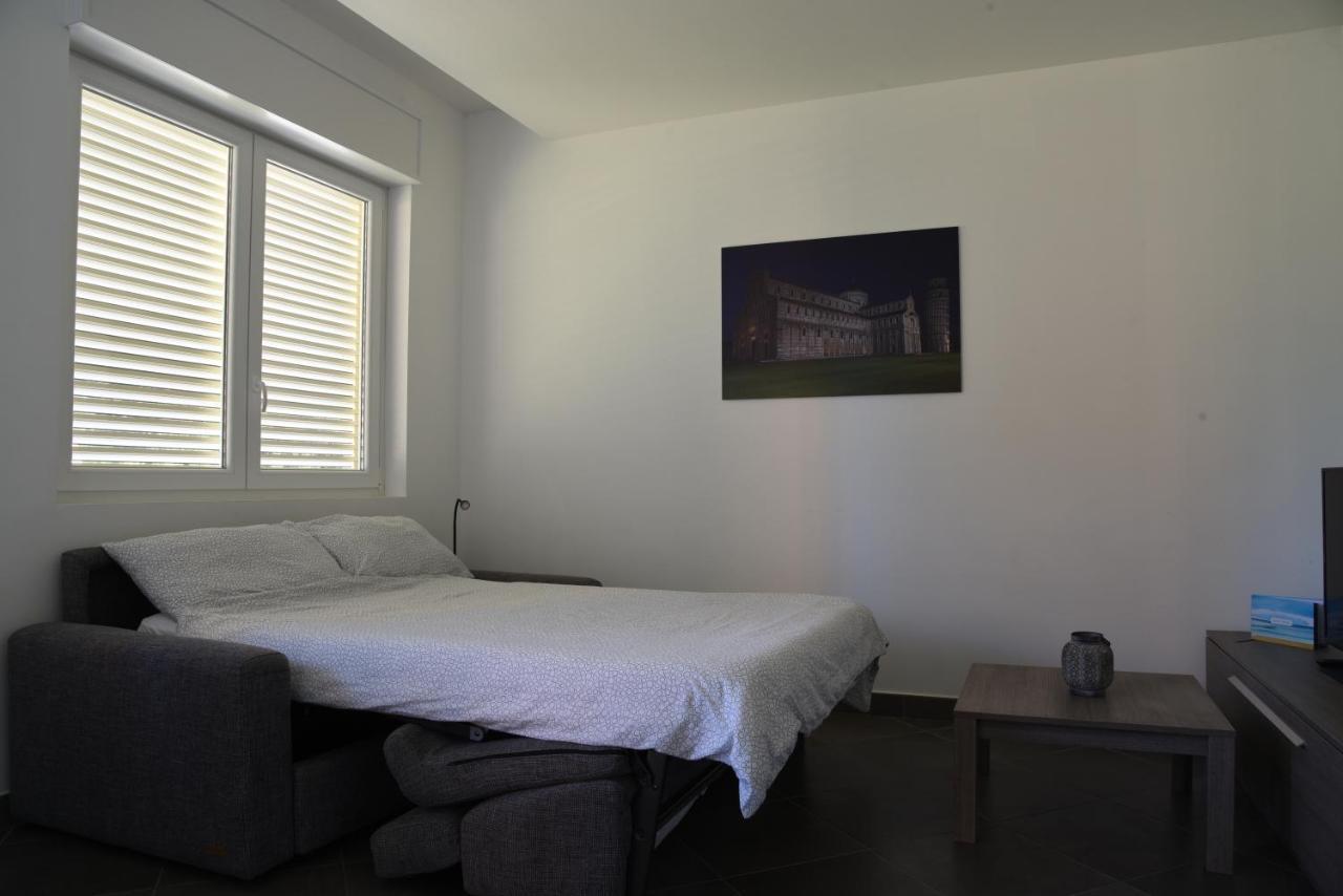 Residence Il Piviere App 7 With Private Garden Calambrone Exteriör bild